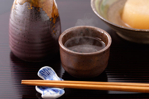 日本酒 燗酒 猪口 画像1 フリー写真素材
