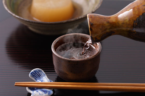 日本酒 燗酒 熱燗 湯気 イメージ画像2 無料写真素材