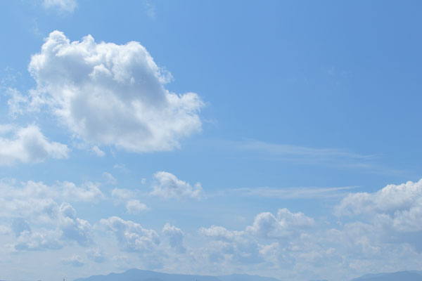 青空と雲 イメージ 写真素材 画像2枚 3557 フリー写真素材