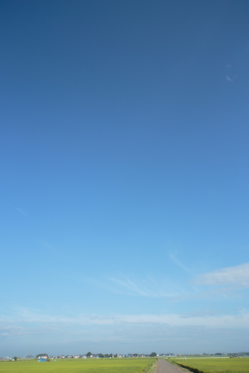 i74l-3710　朝の空と雲