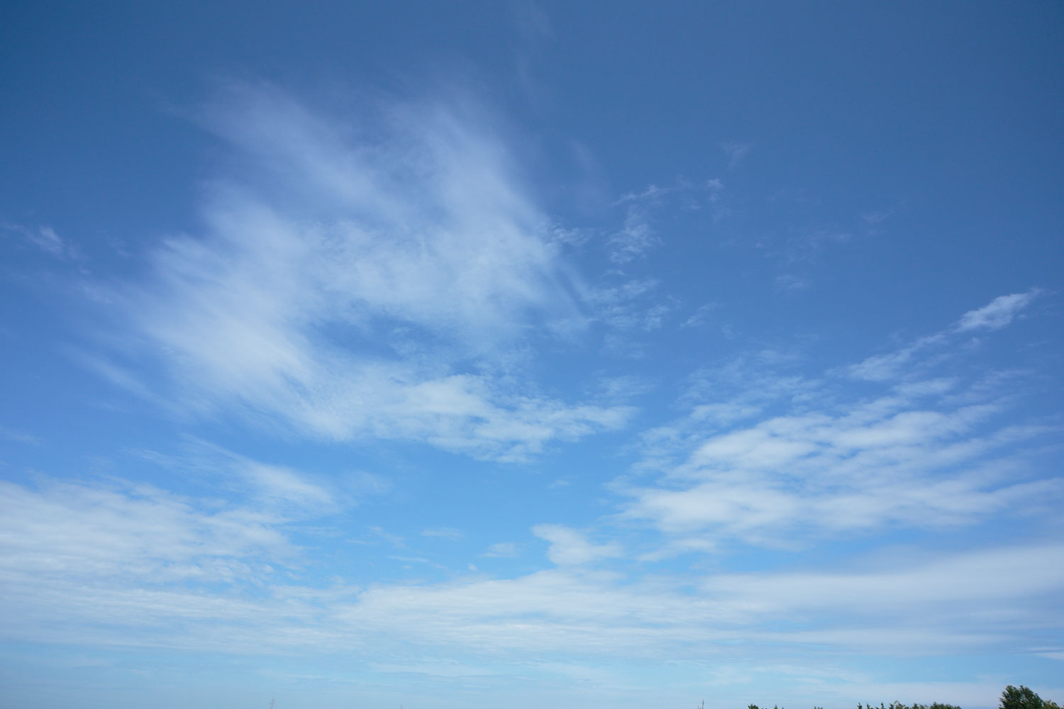 i74l-3858　青空と雲