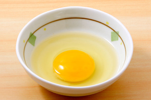 生卵 画像2 食の素材 フリー写真素材