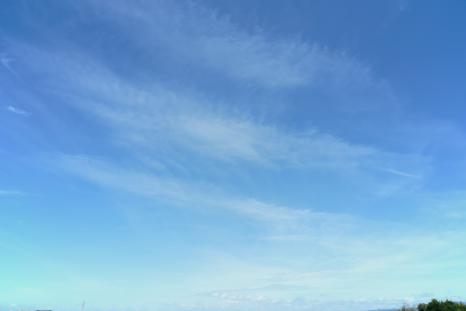 i72l-3395　青空と雲