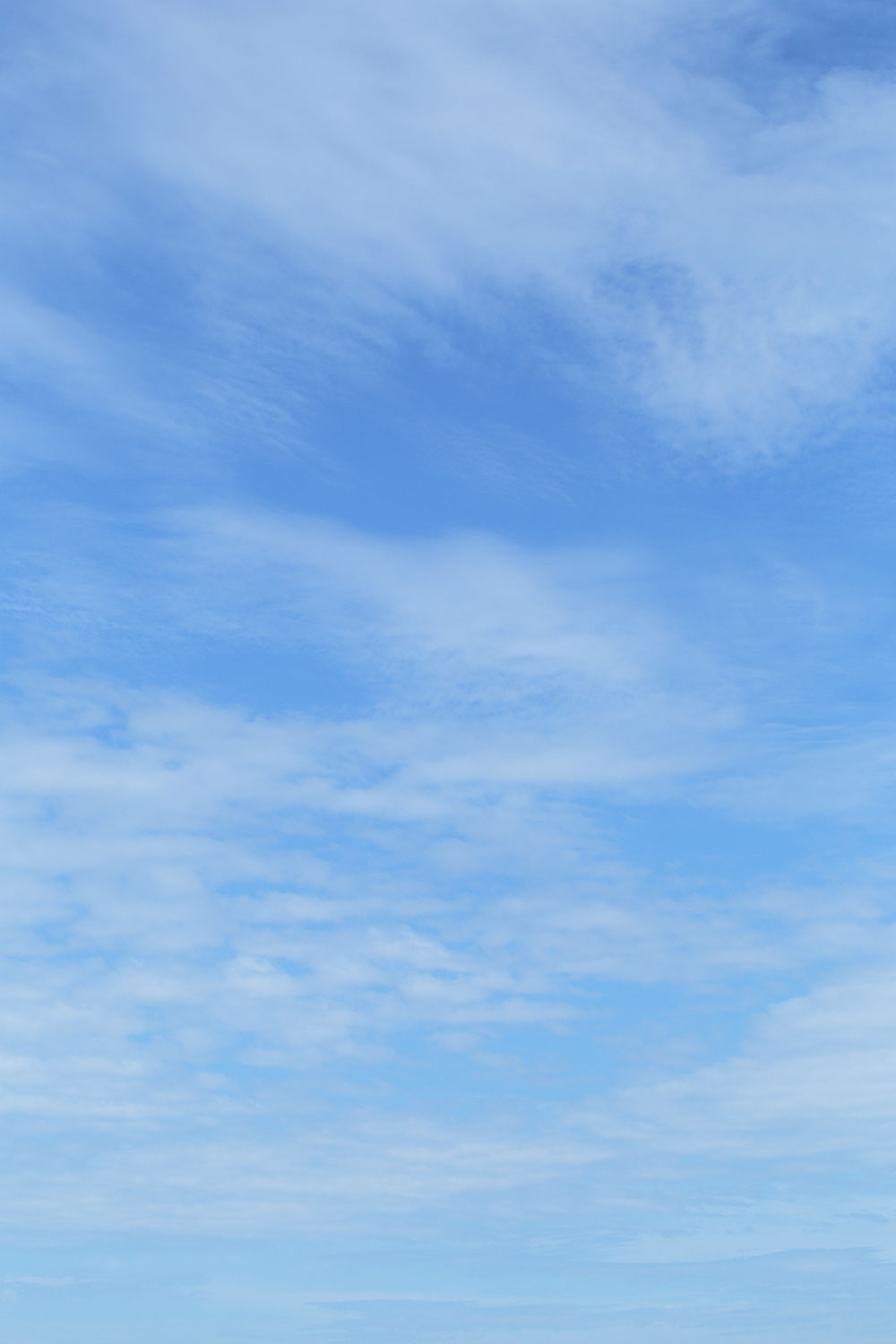 i74l-3879　青空と雲