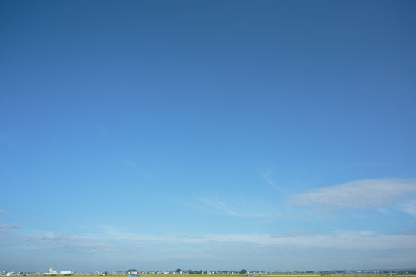 朝の空 雲 3708 画像 フリー写真素材「花ざかりの森」