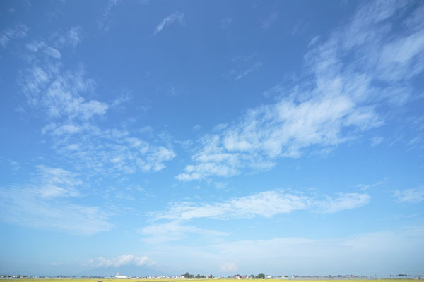i78-4804 青空と雲 画像 フリー写真素材